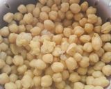 સ્પ્રાઉટેડ ફલાફલ વીથ આલ્મન્ડ હમસ (Sprouts falafel hummus recipe in Gujarati)e રેસીપી સ્ટેપ1ફોટો