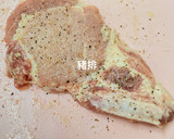 【氣炸鍋料理】里肌牛排與里肌豬排的食譜步驟1照片