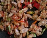 Foto langkah ke 3 dari resep Tumis Pepaya Muda.