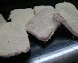 Foto del paso 3 de la receta: Milanesas de Viandada - Corned Beef  con ensalada y boconccinos