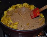A picture of step 6 of Khoresht-e Fesenjan ( Pomegranate stew with chicken and walnut.