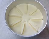 Foto langkah ke 4 dari resep Yogurt aple cake.