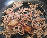 Foto del paso 3 de la receta: Mashi (arroz con carne y frutos secos)