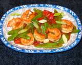 Foto del paso 4 de la receta CAMARONES CON VAINAS DE ARVEJAS TIERNAS, SZECHUAN (Chino)