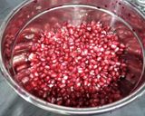 Foto del paso 1 de la receta: Granada al vino tinto