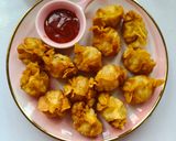 Gambar langkah 4 resipi Wantan Goreng.