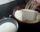 A picture of step 2 of Allu Ke Naan.