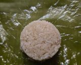 Foto langkah ke 4 dari resep Lemper bakar isi pampis tuna pedas.