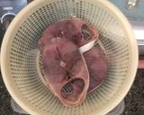 Hình bước làm 1 của món Cá ngừ kho keo