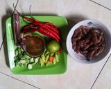 Foto langkah ke 1 dari resep Cumi kering sambal belacan.
