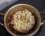 Foto langkah ke 2 dari resep Shin Ramyeon Halal.
