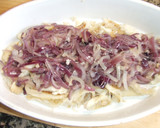 Foto del paso 4 de la receta: Bacalao encebollado al horno