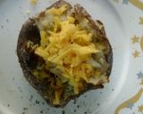 A picture of step 4 of Lee's Crispy Fluffy Garlic Baked Potato.