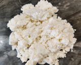 A picture of step 1 of Cottage Cheese Salad.