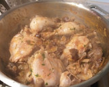 Foto del passaggio 5 della ricetta Pollo con i chiodini