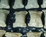 Foto del paso 5 de la receta: Rolls de atún y merluza(empanaditas o sobresitos)