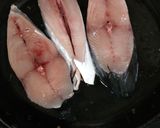 【御釀滷煮入味】醬燒片魚的食譜步驟1照片