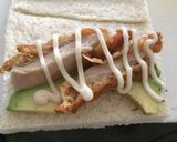 Foto langkah ke 8 dari resep Sushi Sandwich | Roti Sushi |.
