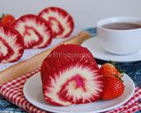 Foto langkah ke 22 dari resep Hurricane Beetroot Swiss Roll Cake + photo step by step(#seninSemangat).