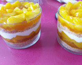 Foto del paso 5 de la receta: Vasitos de cheesecake de melocotón