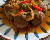 Foto langkah ke 6 dari resep Bola-bola daging sapi saus tiram.