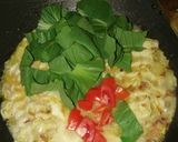 Foto langkah ke 5 dari resep Mie kuah spesial #23.
