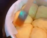 Hình bước làm 3 của món Bánh mì ngọt với công thức hấp và nướng!