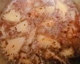 A picture of step 3 of Banana Apple choco shake.