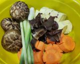 Hình bước làm 1 của món Cà ri bò lát chay