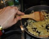 A picture of step 3 of Peanuts Pasta With Feta Cheese.