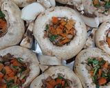 Foto del passaggio 1 della ricetta Funghi 🍄 ripieni vegan