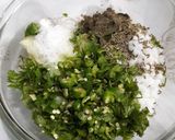A picture of step 2 of Sabudana thali peeth.