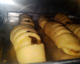 Foto langkah ke 7 dari resep Roti isi pisang coklat.