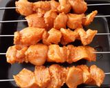 Une image de l'étape 4 de Brochettes de poulet - marinade curry.
