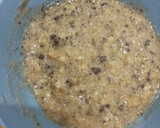 Foto del paso 4 de la receta: Cookies de avena, plátano🍌, manzana🍎, miel🍯 y chocolate🍫
