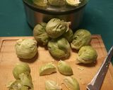 Foto del paso 1 de la receta: Esalada tibia: repollitos de Bruselas, zuquini y algo mas