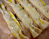 Foto del paso 3 de la receta: Hojaldritos de gambas (en airfryer)