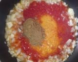 A picture of step 3 of Chana Masala.
