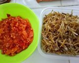Foto langkah ke 1 dari resep Sambel goreng teri pedas enak.