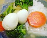 Foto langkah ke 1 dari resep Sop brokoli simple untuk anak.