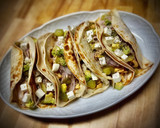 Foto del paso 6 de la receta: Chalupas poblanas —a nuestra manera—