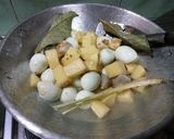 Foto langkah ke 5 dari resep Semur Puyuh BAKETA (Bakso Kentang Tahu) HOT.
