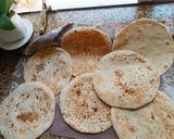A picture of step 3 of Spicy Butter Naan.