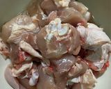 รูปขั้นตอนการทำที่ 1 ของ ไก่ต้มขมิ้น