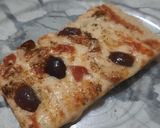 Foto del paso 10 de la receta: Pizza mitad anchoas, mitad olivas negras