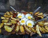 Foto del paso 3 de la receta: Bondiolas con papas rústicas rabiosas a lo pobre