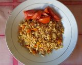Foto langkah ke 3 dari resep Nasi goreng simple 🍚🥚🌶🥕.