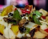 Foto del paso 9 de la receta: PIZZA🍕PECHUGA Con Pimientos 🌶️del Piquillo y Cebolla Larga Caramelizada...!😀