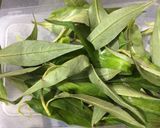 Hình bước làm 1 của món Muối Rau Răm