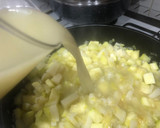 Foto del paso 3 de la receta: Crema de calabacín y puerro con crujiente de jamón